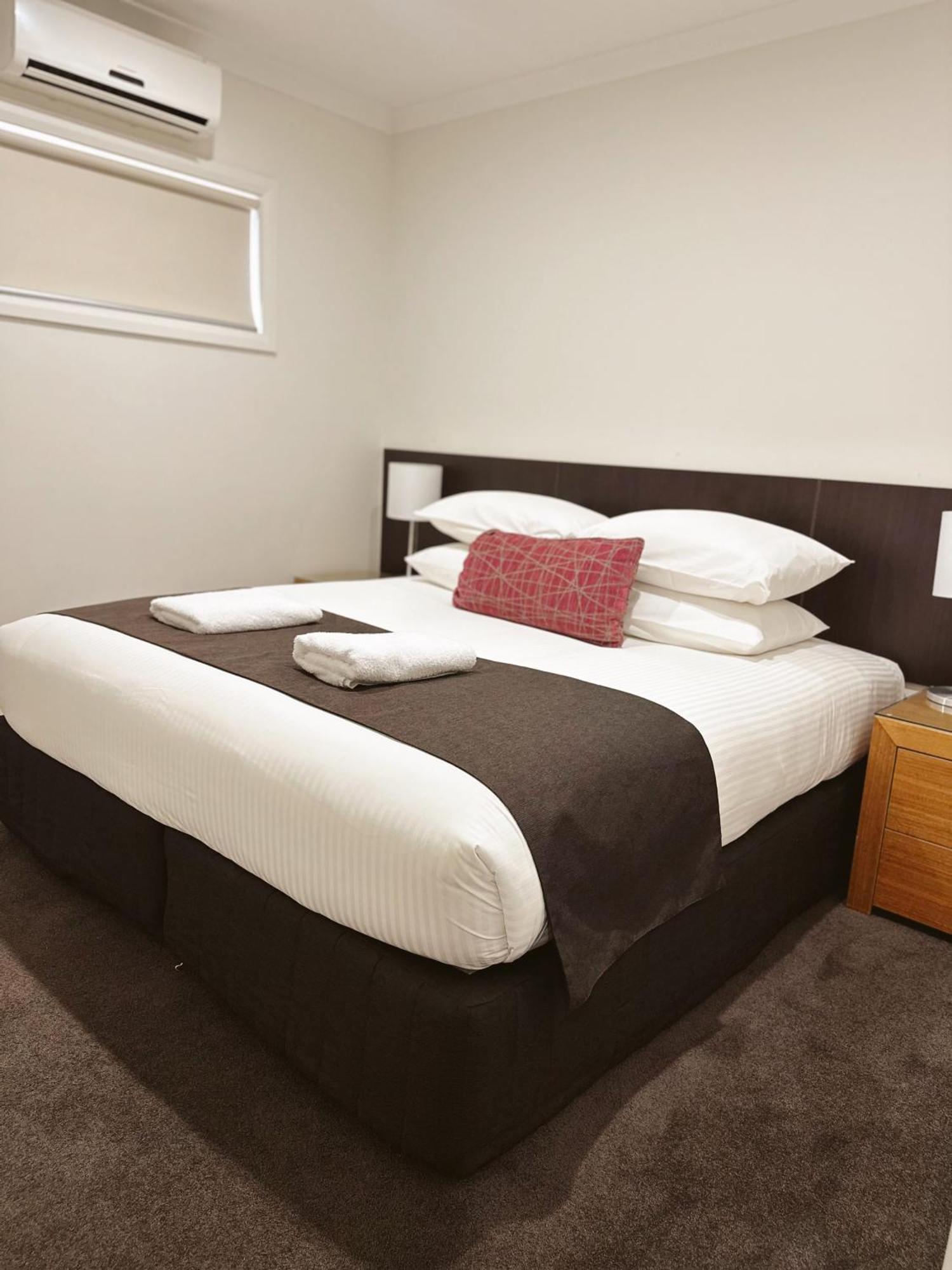 Red Earth Motel Broken Hill Bagian luar foto